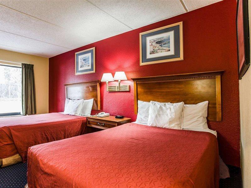 Rodeway Inn Charlotte Downtown Екстер'єр фото