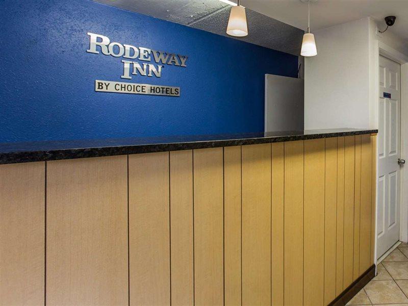 Rodeway Inn Charlotte Downtown Екстер'єр фото